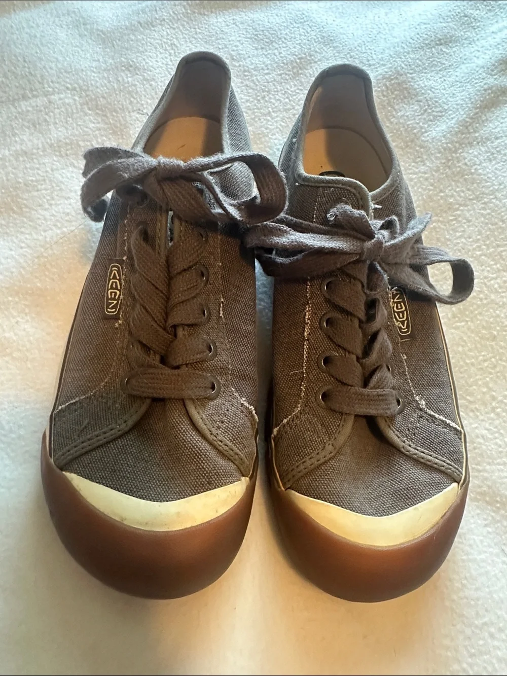Keen Brown Canvas Low-Top Sneakers